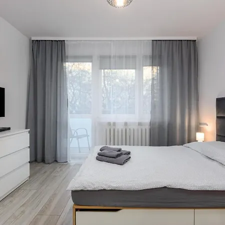 Andersena Modern B - 10 Min Cmkp - 5 Min Metro - 15 Min Center Apartment Warsaw